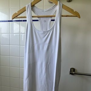 Lululemon Swiftly tech racerback tank white/gray size 8